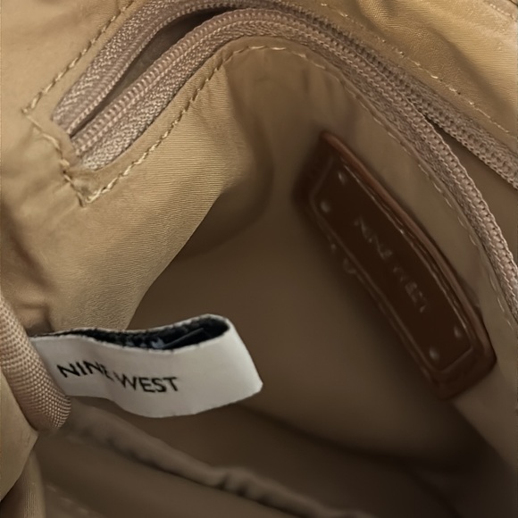 Nine West Wristlet - Picture 12 of 15